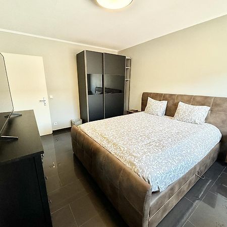 Esch-Sur-Alzette Apartment Exteriör bild