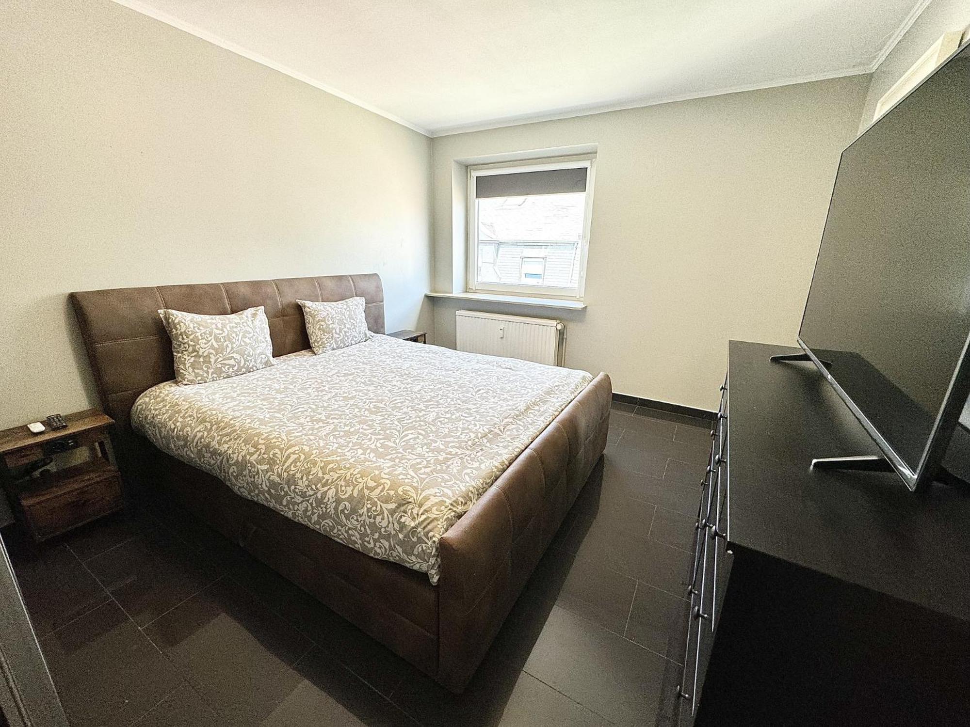 Esch-Sur-Alzette Apartment Exteriör bild